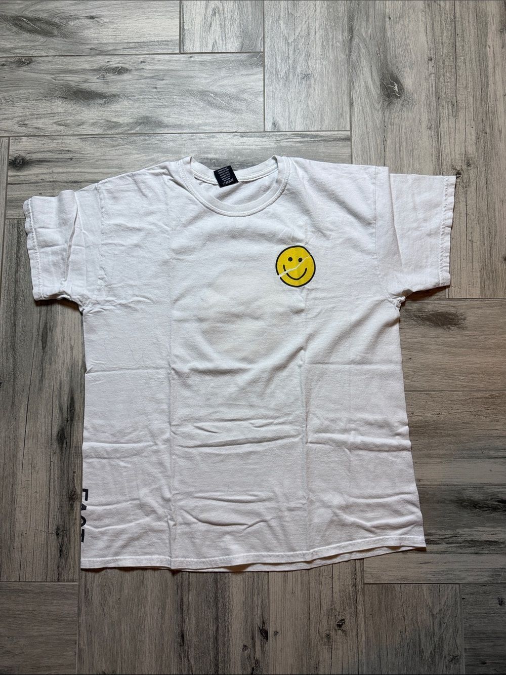 FACT. White Tee Hardcore Happiness with Yellow Smiley